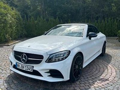 Gebraucht Mercedes C180 AMG 150 PS (110 kW) 2021 Weiß Cabrio