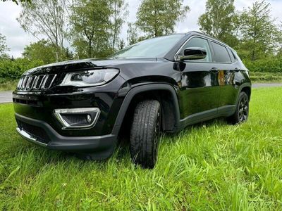 gebraucht Jeep Compass schwarz