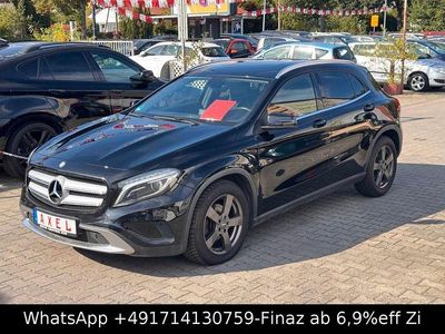 Mercedes GLA220