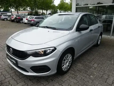Gebraucht Fiat Tipo Pop 95 PS (69 kW) 2019 Silber Limousine