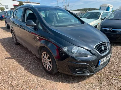 Używany Seat Altea XL Stylance 105 KM (77 kW) 2011 Czarny Minivan