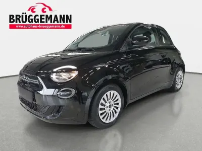 Usata Fiat 500e Action 69 kW (95 CV) 2022 Nero Utilitaria