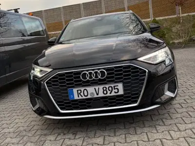 Gebraucht Audi A3 150 PS (110 kW) 2023 Schwarz Limousine