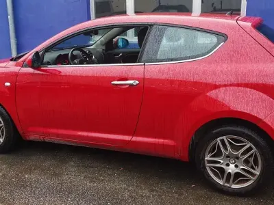 Gebraucht Alfa Romeo MiTo 95 PS (69 kW) 2010 Rot Kleinwagen