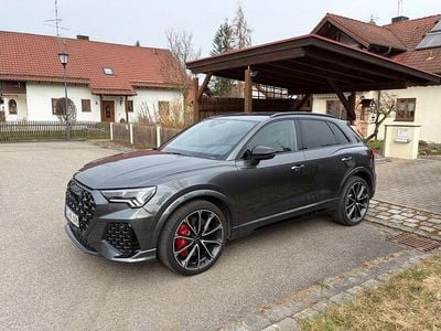 Gebraucht Audi RS Q3 Ambiente 400 PS (294 kW) 2024 Grau SUV