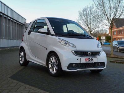 gebraucht Smart ForTwo Coupé Servo*Klima*Automatik*Shz*Navi*64.000 KM*