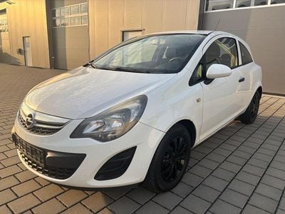 Gebraucht Opel Corsa Selection 69 PS (50 kW) 2014 Weiß Kleinwagen