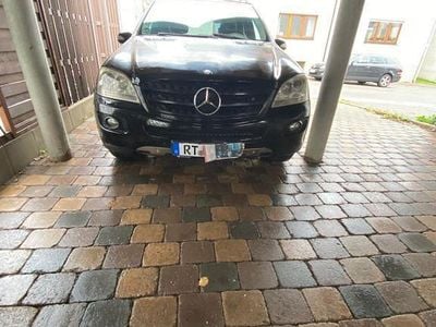 Mercedes ML320