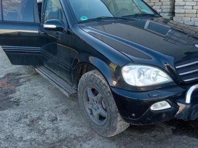 Mercedes ML400