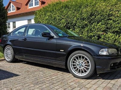 Gebraucht BMW 320 150 PS (110 kW) 1999 Schwarz Coupé