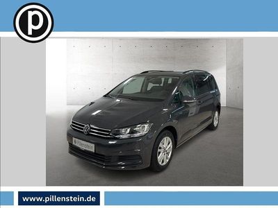 Grau Gebraucht 2024 VW Touran Comfortline Van / Kleinbus | 28.402 € (Guter Preis)