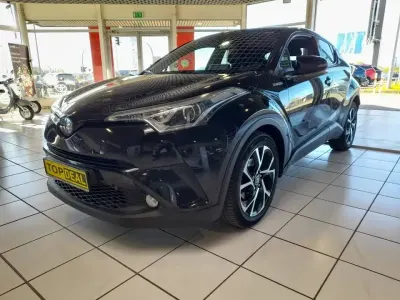 Usata Toyota C-HR Team 122 CV (89 kW) 2018 Nero SUV