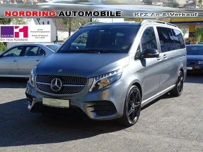 Gebraucht Mercedes V220 Avantgarde 163 PS (119 kW) 2023 Grau Van / Kleinbus