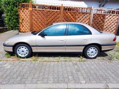 Opel Omega