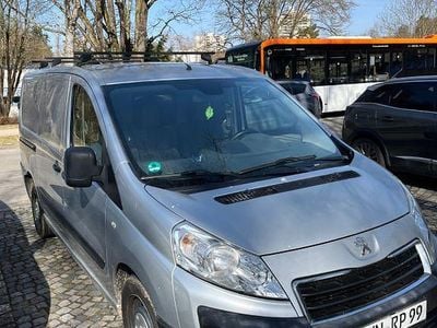 Gebraucht Peugeot Expert 128 PS (94 kW) 2013 Grau Van
