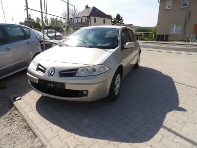 Używany Renault Mégane Avantage 111 KM (81 kW) 2008 Beżowy Hatchback