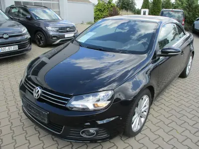 Gebraucht VW Eos Basis 211 PS (155 kW) 2011 Schwarz Cabrio