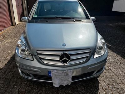Usata Mercedes B170 116 CV (85 kW) 2008 Argento Monovolume