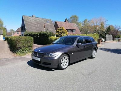 Usata BMW 325 197 CV (144 kW) 2008 Grigio Station wagon