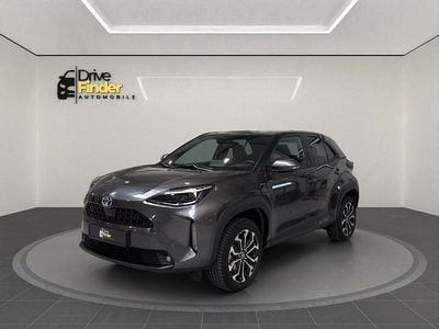 Gebraucht Toyota Yaris Cross Team 92 PS (67 kW) 2022 Grau SUV