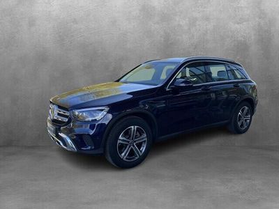 Second-hand Mercedes GLC200 Exclusive 197 CP (144 kW) 2020 Albastru SUV