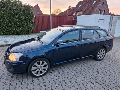 Gebraucht Toyota Avensis 150 PS (110 kW) 2007 Blau Kombi