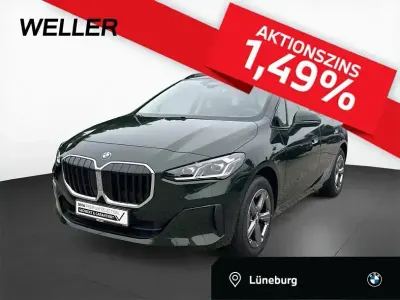 Gebraucht BMW 220 Active Tourer Efficient Dynamics 156 PS (114 kW) 2025 Grün Van / Kleinbus