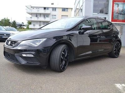 Second-hand Seat Leon FR 190 CP (139 kW) 2018 Negru Berlinǎ