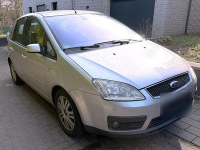 Gebraucht Ford Focus Ghia 125 PS (91 kW) 2005 Silber Kombi