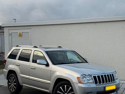 Second-hand Jeep Grand Cherokee Overland 218 CP (160 kW) 2008 Argintiu SUV