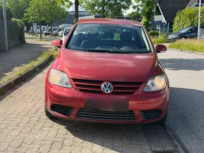 Gebraucht VW Golf V 120 PS (88 kW) 2007 Rot Kleinwagen