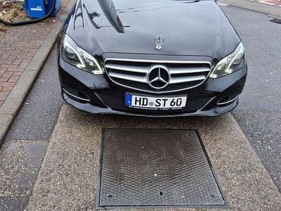 Gebraucht Mercedes E200 136 PS (100 kW) 2014 Schwarz Limousine