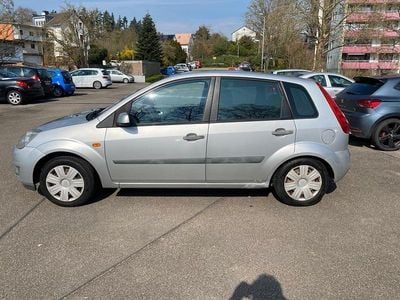 Second-hand Ford Fiesta 80 CP (58 kW) 2007 Argintiu Hatchback