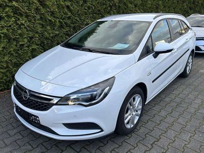 gebraucht Opel Astra 1.6 CDTi Edition 1. Hand AHK Navi PDC