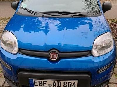 Blau Gebraucht 2024 Fiat Panda Cross Cross Kleinwagen | 13.500 € (Guter Preis)