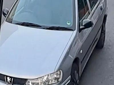 Gebraucht Peugeot 406 110 PS (80 kW) 2000 Grau Limousine
