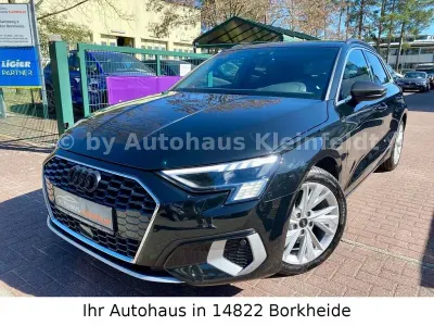 Używany Audi A3 S-Line 150 KM (110 kW) 2022 Czarny Sedan/Limuzyna