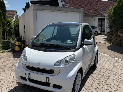 Gebraucht Smart ForTwo Coupé Passion 71 PS (52 kW) 2011 Weiß Coupé
