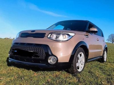 Gebraucht Kia Soul DREAM-TEAM Edition 136 PS (100 kW) 2015 Braun SUV