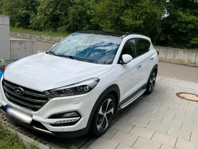 Gebraucht Hyundai Tucson 185 PS (136 kW) 2017 Weiß SUV