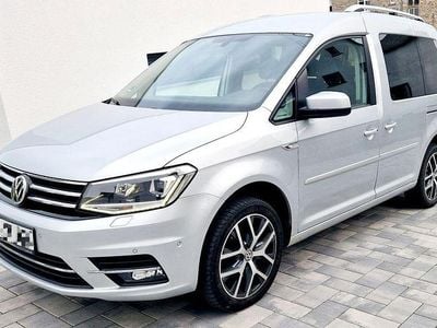 Silber Gebraucht 2016 VW Caddy Highline Van / Kleinbus | 16.490 € (Guter Preis)