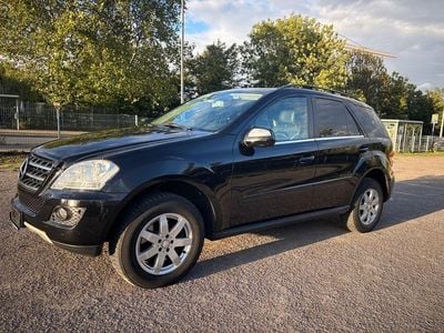 Gebraucht Mercedes ML350 224 PS (164 kW) 2009 Schwarz SUV