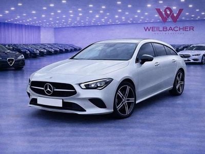 Gebraucht Mercedes CLA200 Night 163 PS (119 kW) 2022 Iridiumsilber Kombi