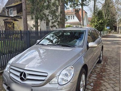 Gebraucht Mercedes R280 190 PS (139 kW) 2007 Silber Van / Kleinbus