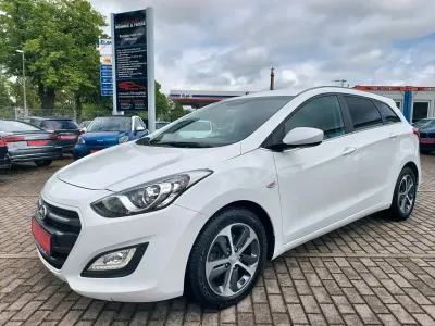Używany Hyundai i30 136 KM (100 kW) 2016 Biały Kombi