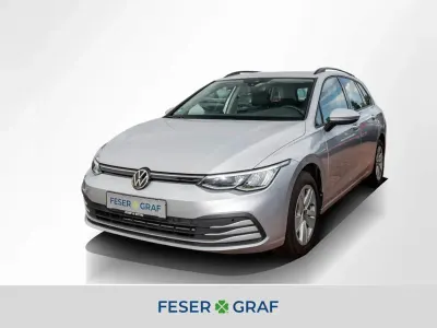 Gebraucht VW Golf VIII Life 116 PS (85 kW) 2024 Reflexsilber Kombi