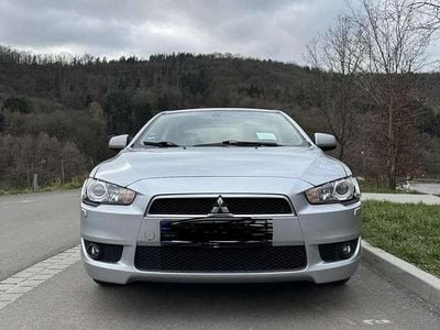 Gebraucht Mitsubishi Lancer Inform 117 PS (86 kW) 2011 Silber Limousine