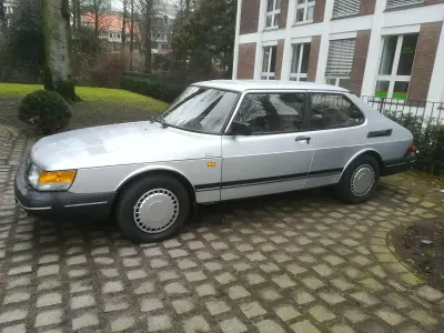 Gebraucht Saab 900 110 PS (80 kW) 1988 Silber Limousine