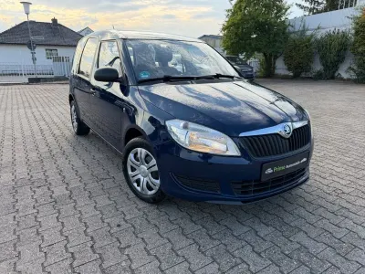 Gebraucht Skoda Roomster 86 PS (63 kW) 2014 Blau Van / Kleinbus