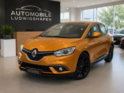 Gebraucht Renault Scénic IV Intens 132 PS (97 kW) 2017 Orange Van / Kleinbus